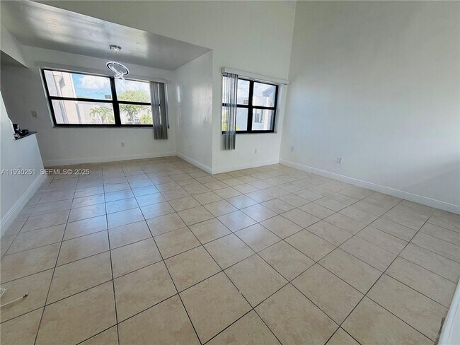 Building Photo - 10296 NW 9th St Cir