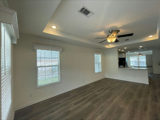 Building Photo - 13203 Grape Ave