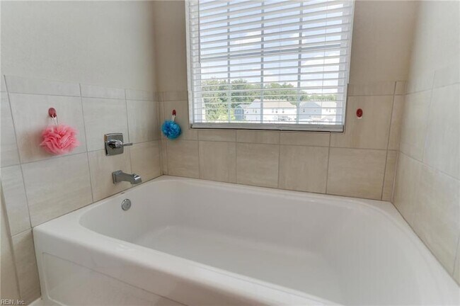 Building Photo - 4061 Ravine Gap Dr