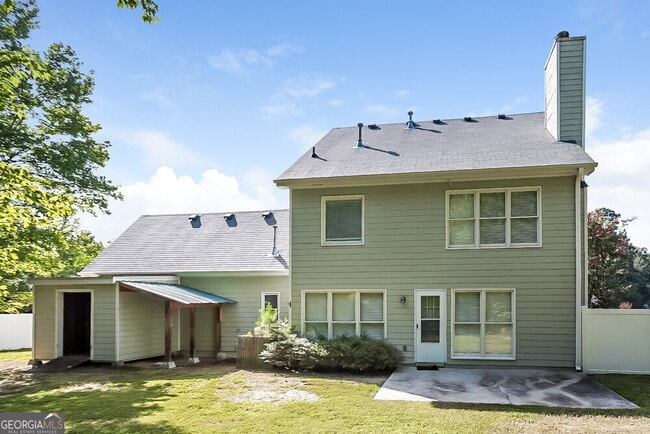 Building Photo - 2965 Lenora Springs Dr