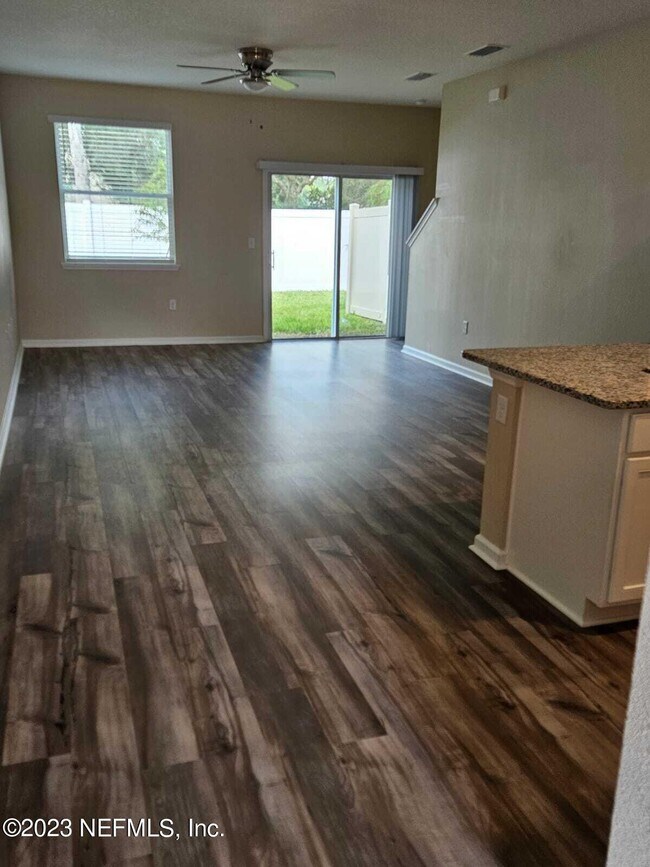 Building Photo - 11774 Beardgrass Wy