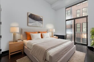 Building Photo - 254 Park Ave S
