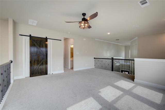 Building Photo - 132 Iris Dr