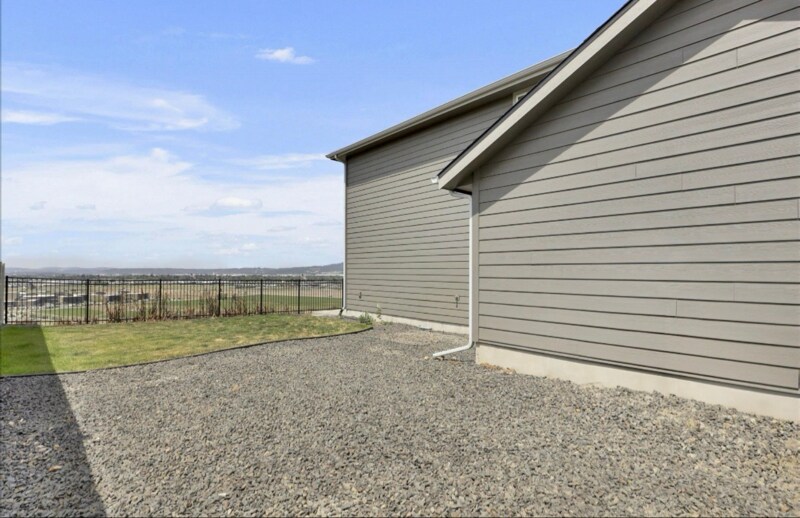 Building Photo - 20766 E Valley Vista Dr