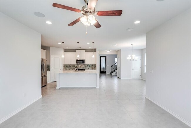 Building Photo - 14400 McCoy Lp