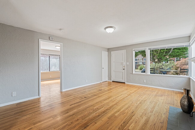 Building Photo - 2610 58th Ave SW