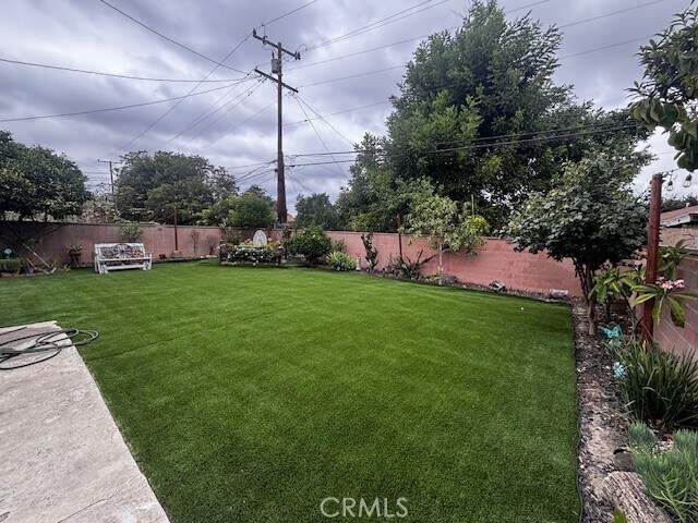 Building Photo - 5513 Rayborn St