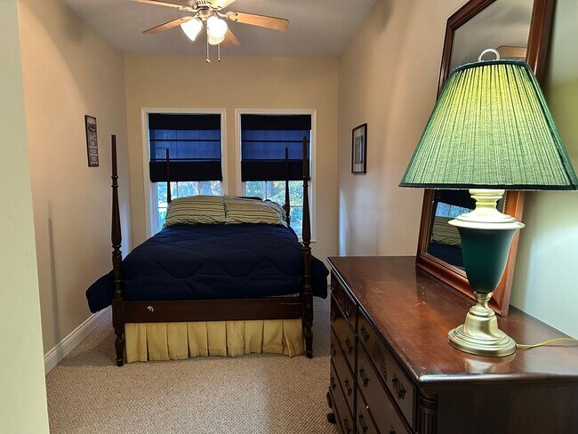 Building Photo - 652 Emory Landing Rd