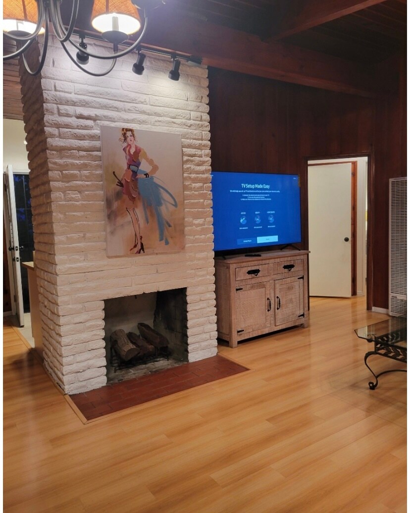 Building Photo - 1430 Manhattan Beach Blvd