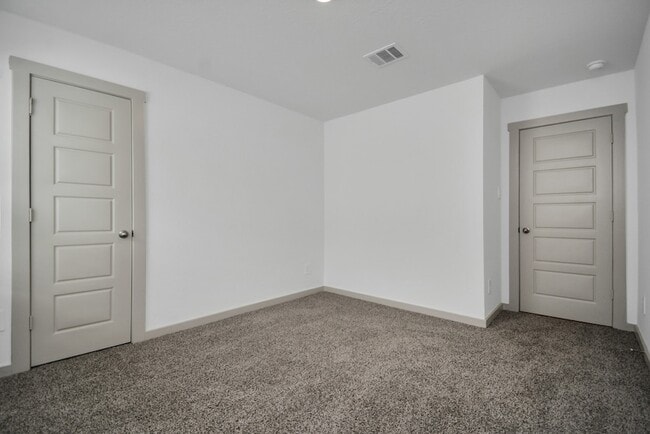 Building Photo - 7731 Suffolk Vly Ln