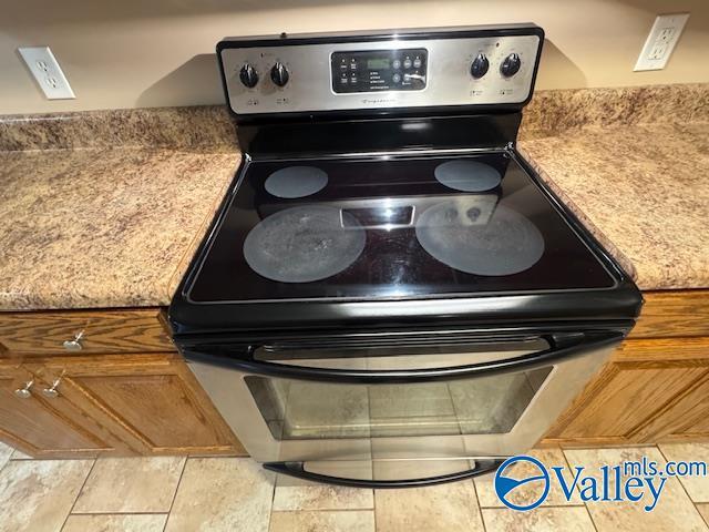 Building Photo - 149 Hazel Trace