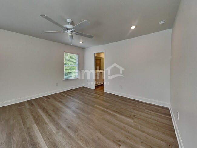 Building Photo - 1628 Aquamarine Dr