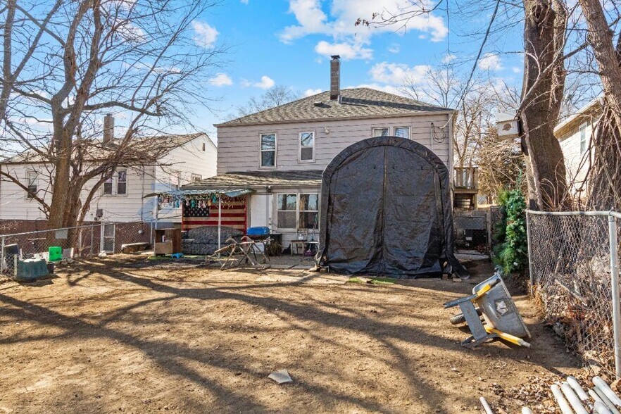 Building Photo - 4019 N 44th St