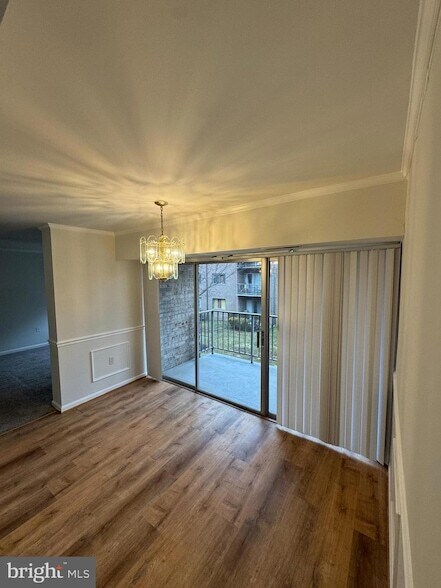 Building Photo - 3832 Bel Pre Rd