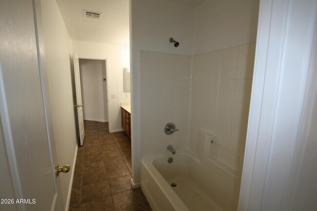 Building Photo - 25735 W Elwood St