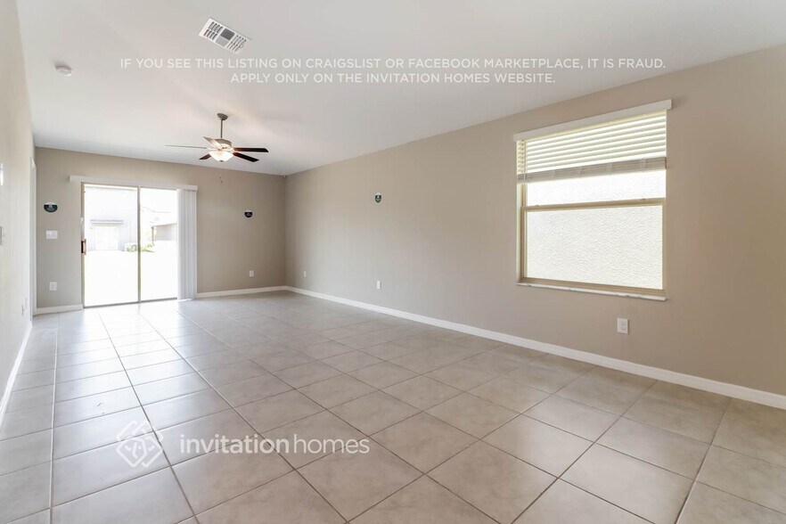 Building Photo - 2253 Jungle Dr