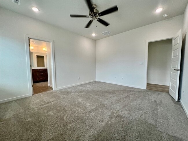 Building Photo - 682 Kayla Maria St