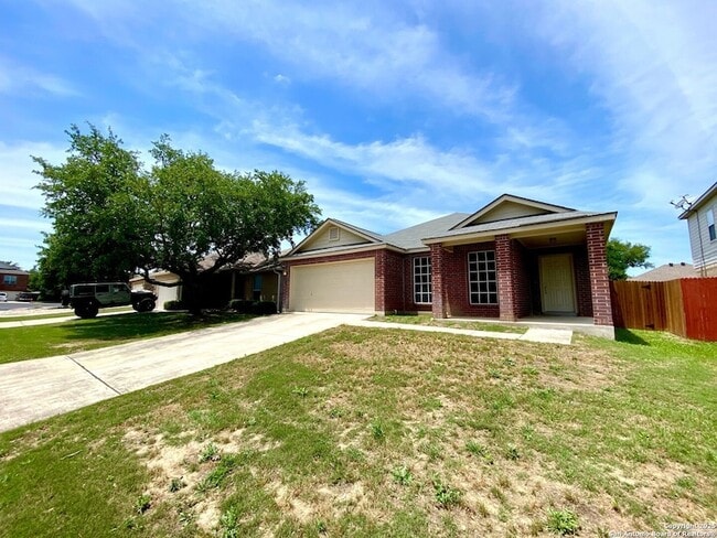 Building Photo - 12647 Point Summit