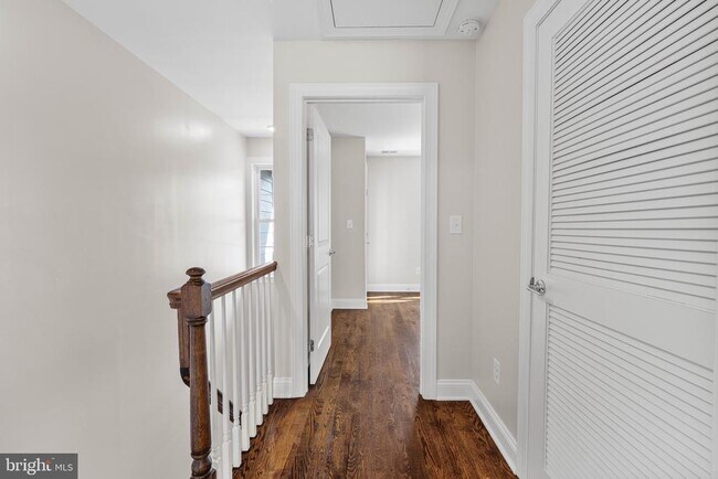 Building Photo - 303 Witherspoon St
