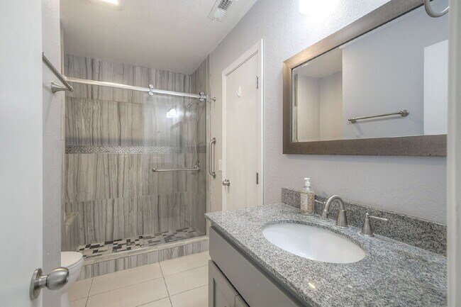 Building Photo - Tamarack Coastal Retreat! 1/2 Duplex with ...