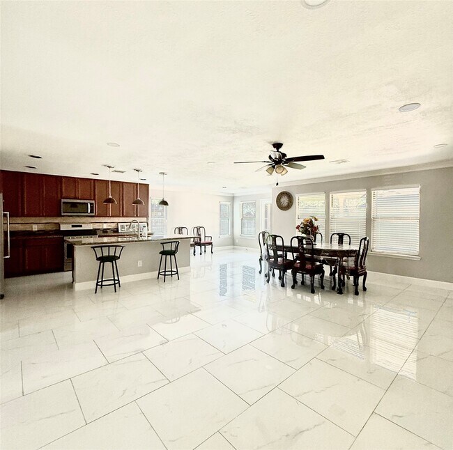 Building Photo - 18603 Morgans Forest Ln