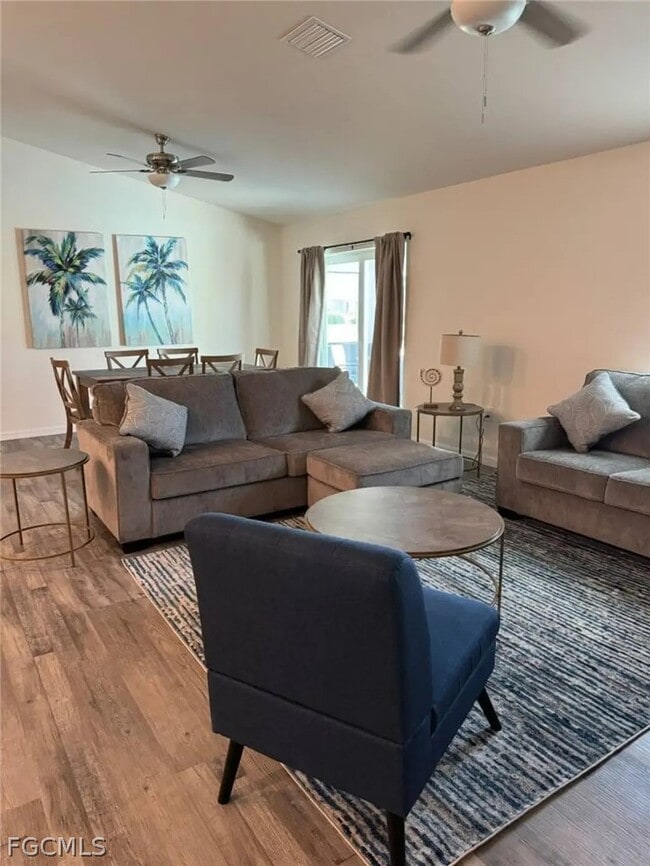 Building Photo - 1618 NW 5th Pl