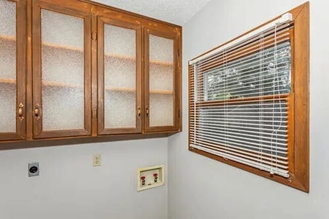 Building Photo - Coming Soon! Beautiful two story home in Winfield that showcases exceptional curb!