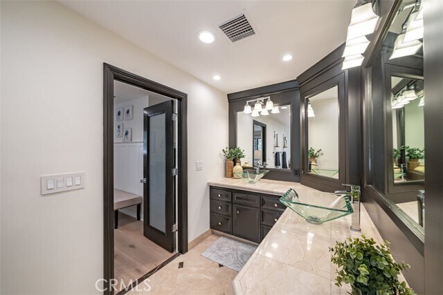 Building Photo - 27598 Meadow Bay Dr