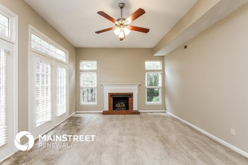 Building Photo - 109 Rose St