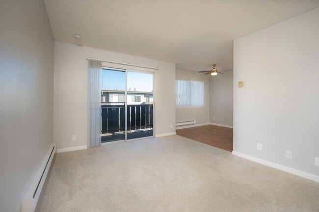 Oliva UNIT#26 living - Oliva Apartments