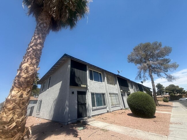 Building Photo - ***JUSTED REDUCED!!!*** Two-bedroom, one-and-a-half-bath townhouse in North Las Vegas.
