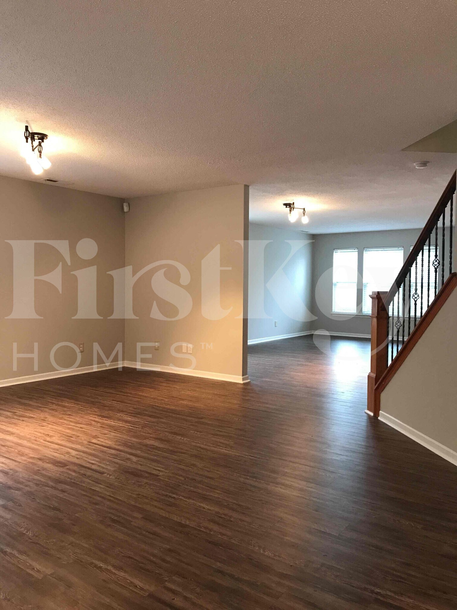 Building Photo - 6318 Cascade Cir