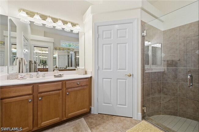 Building Photo - 9235 Troon Lakes Dr
