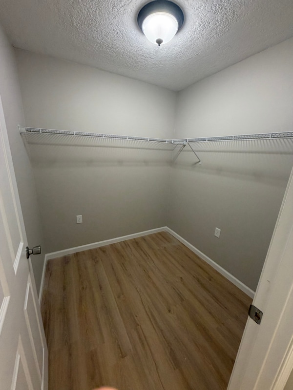 Building Photo - 1800 Persimmon Ave