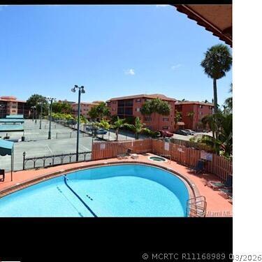 Building Photo - 630 Tennis Club Dr