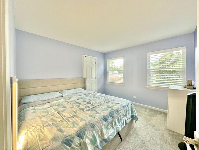 Building Photo - 1384 Marble Hill Dr