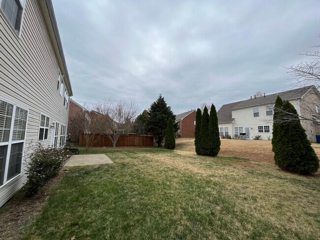 Building Photo - 2109 Bucolic Ct