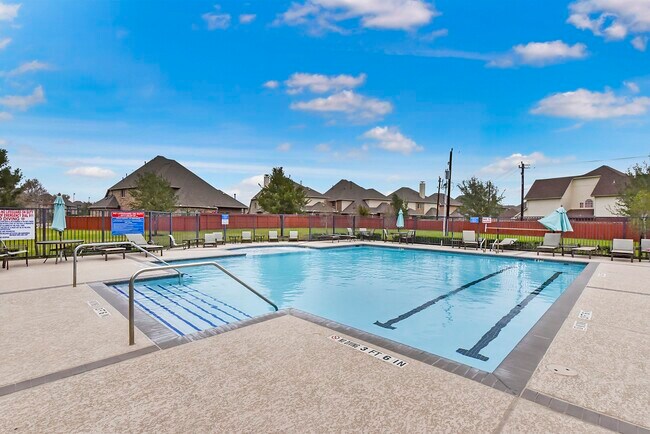 Building Photo - 13204 Leighton Gardens Dr