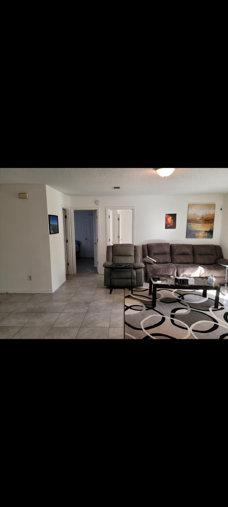 Building Photo - 6519 Robie Rd