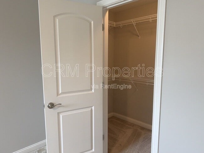 Building Photo - 6311 Burgin Dr