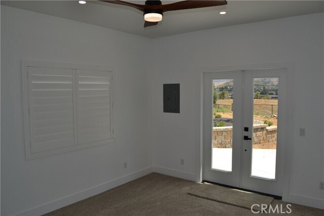Building Photo - 12747 Hilltop Dr