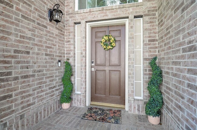 Building Photo - 406 Sterling Heights Ln