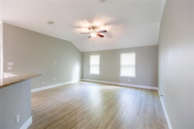 Building Photo - 901 Kiowa Dr