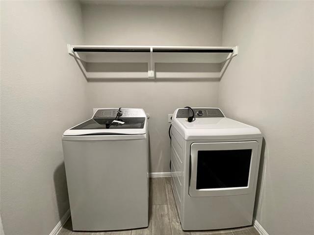 Building Photo - 3316 Coronation Ct