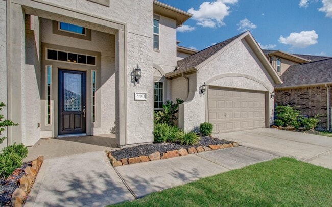 Building Photo - 27911 Seger Bnd Trl