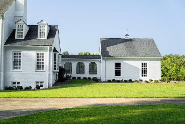 Building Photo - 4241 Nopone Rd