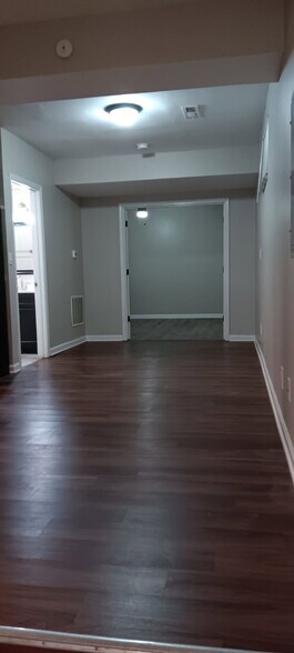 Building Photo - 14998 Allisonville Rd