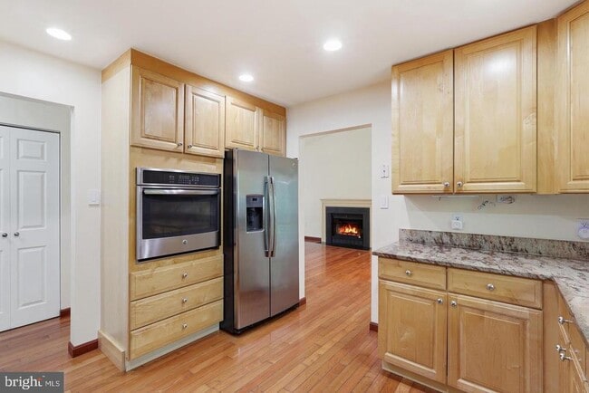 Building Photo - 10799 Adare Dr