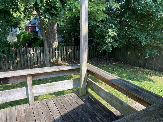 Building Photo - 339 Park Ave