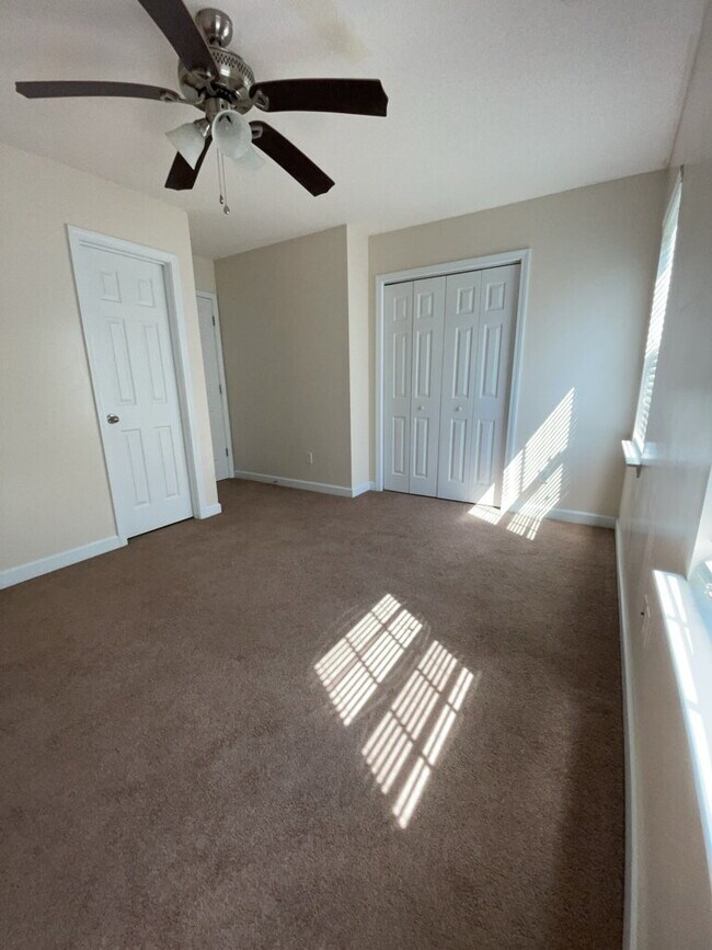 Building Photo - 202 Lanieve Ct